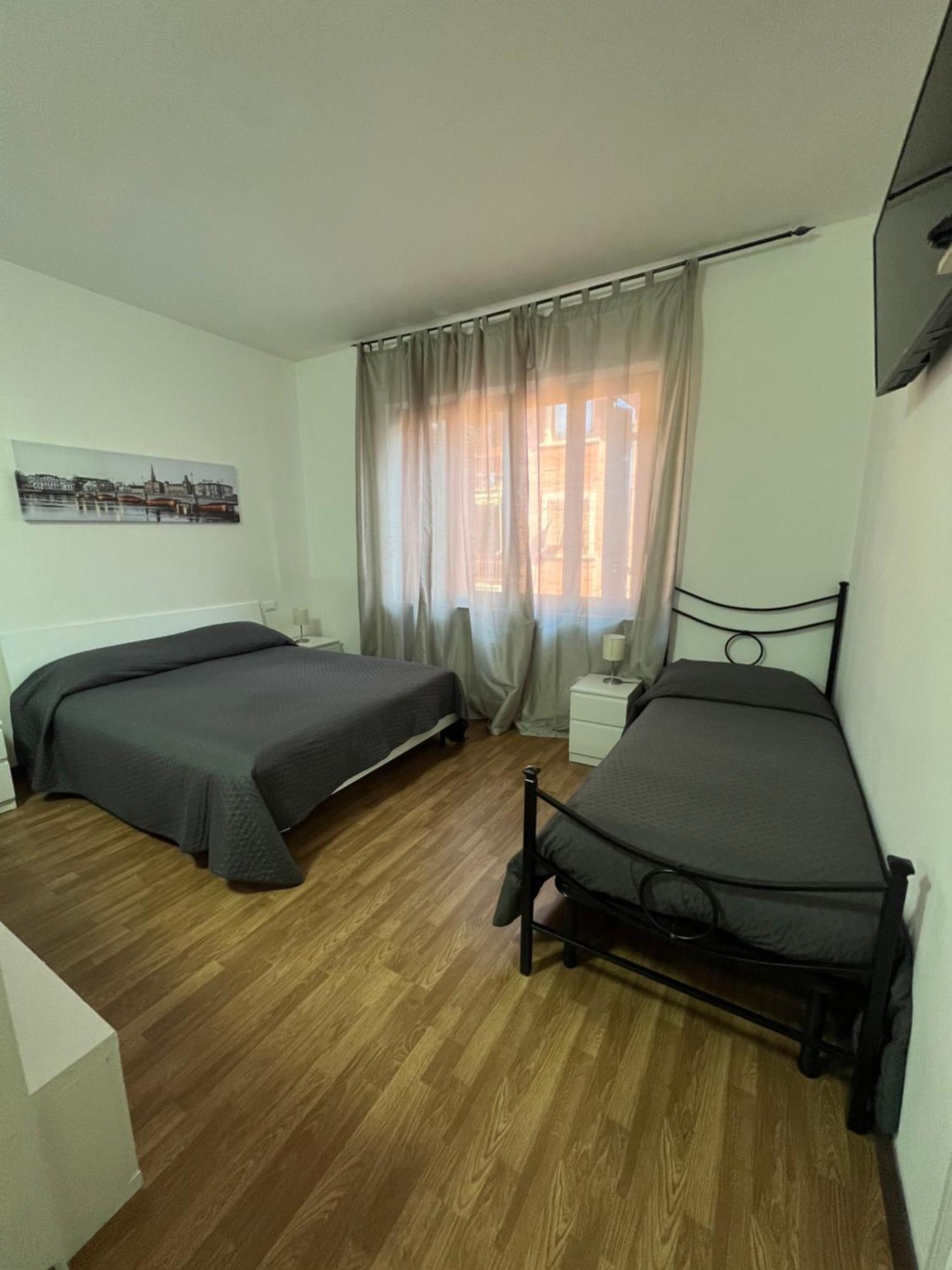 Your Home Outlet 4 Serravalle Scrivia Bagian luar foto